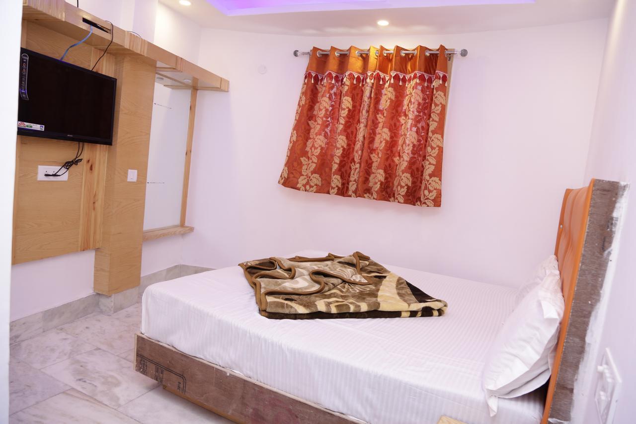 Albergue Backpackers Heaven New King - New Delhi Train Station Exterior foto