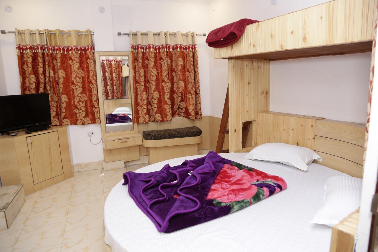 Albergue Backpackers Heaven New King - New Delhi Train Station Exterior foto