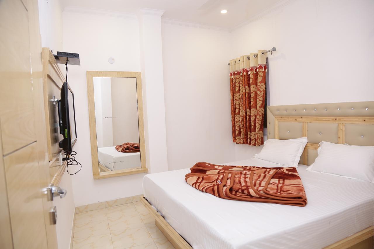 Albergue Backpackers Heaven New King - New Delhi Train Station Exterior foto